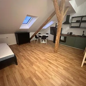 Aparthotel Zizkov Tower, Praag