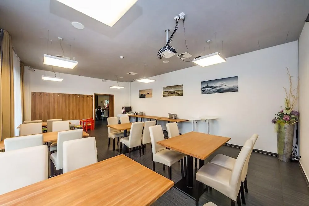 Nad Kralovnou Hotel & Restaurant Praga Czechy