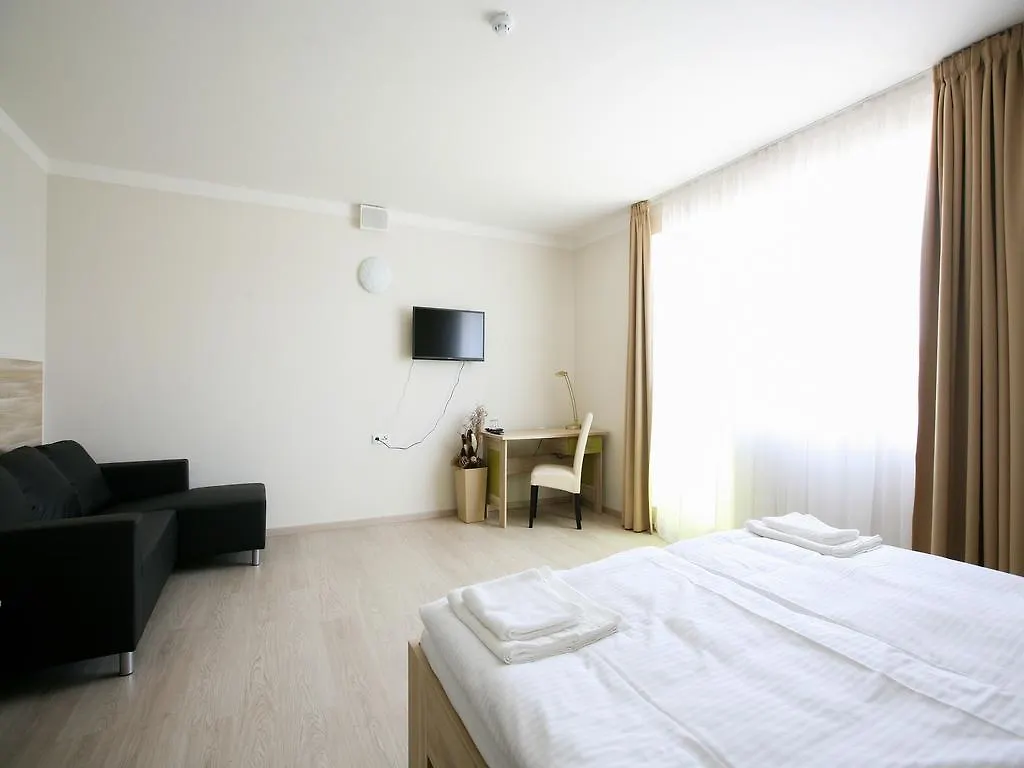 Nad Kralovnou Hotel & Restaurant Praga Czechy