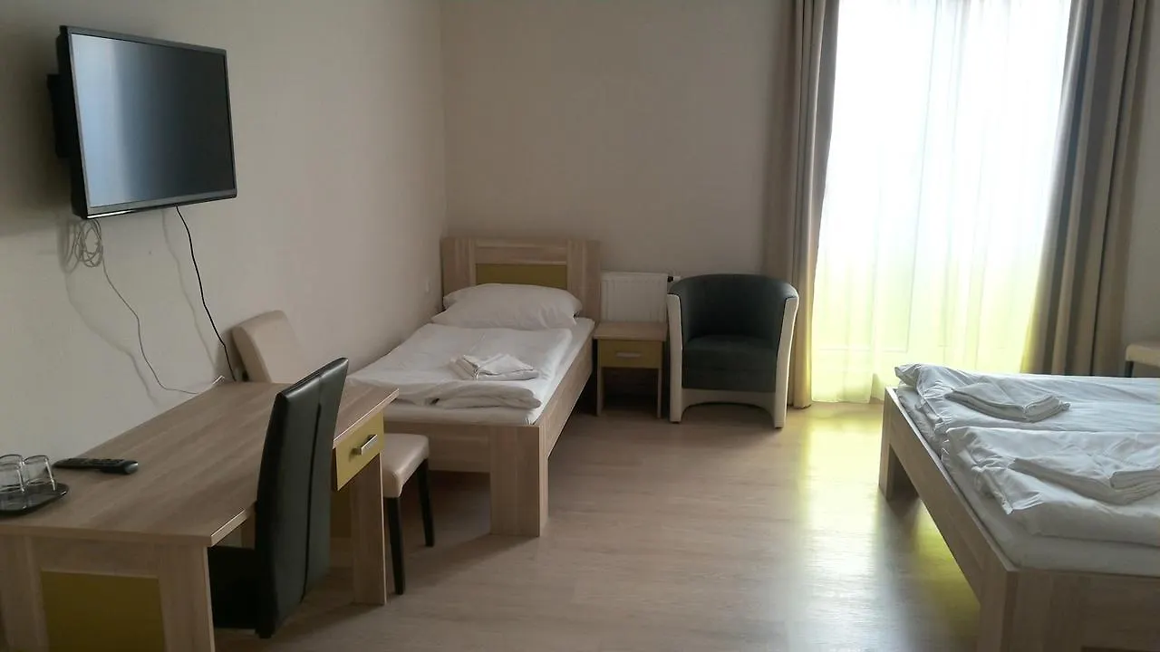 Nad Kralovnou Hotel & Restaurant Praga Czechy