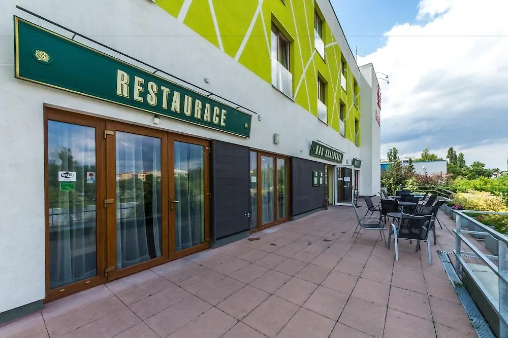 Nad Kralovnou Hotel & Restaurant Prag